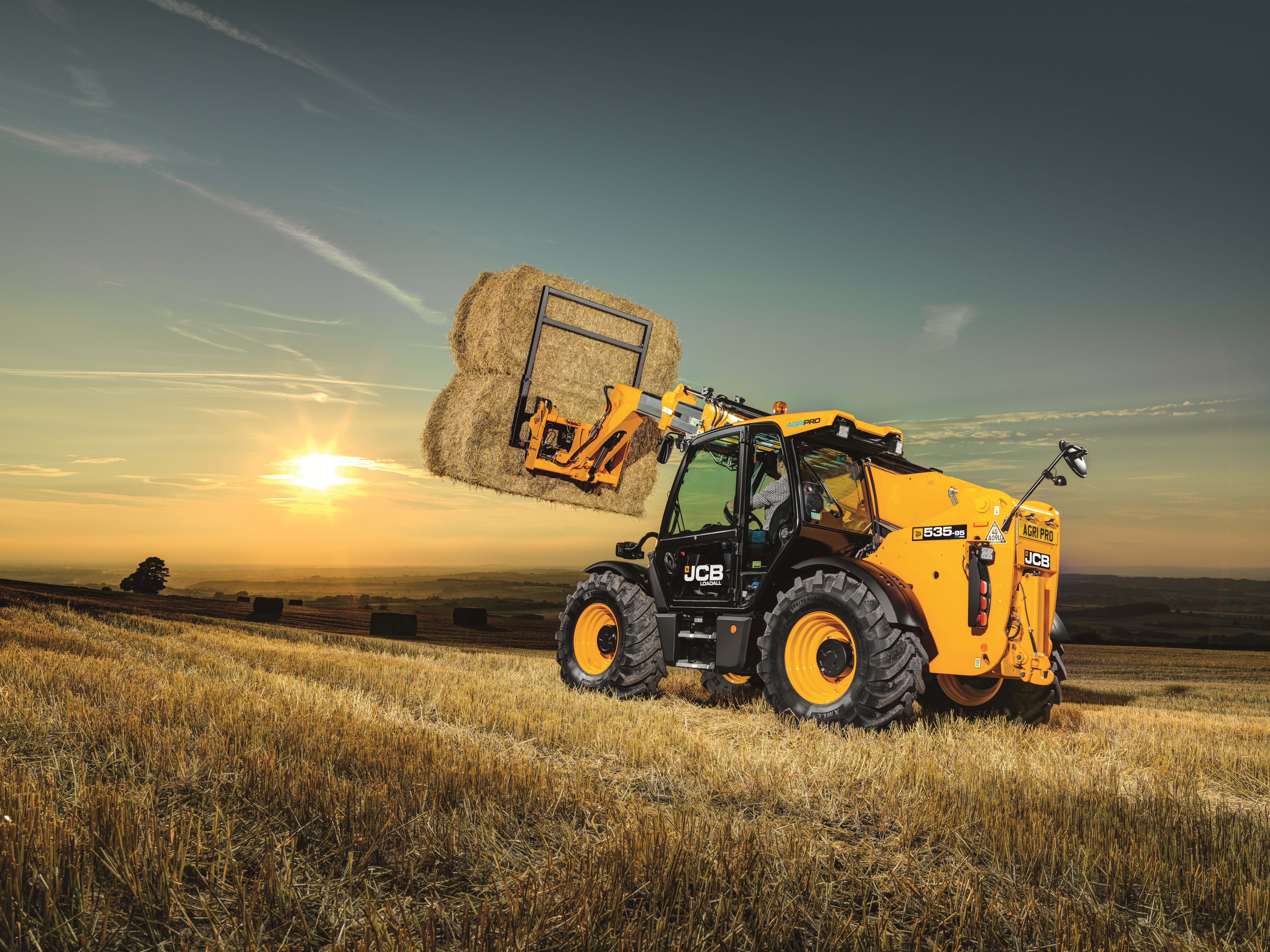 Телескопические погрузчики JCB Agri — изображение 8