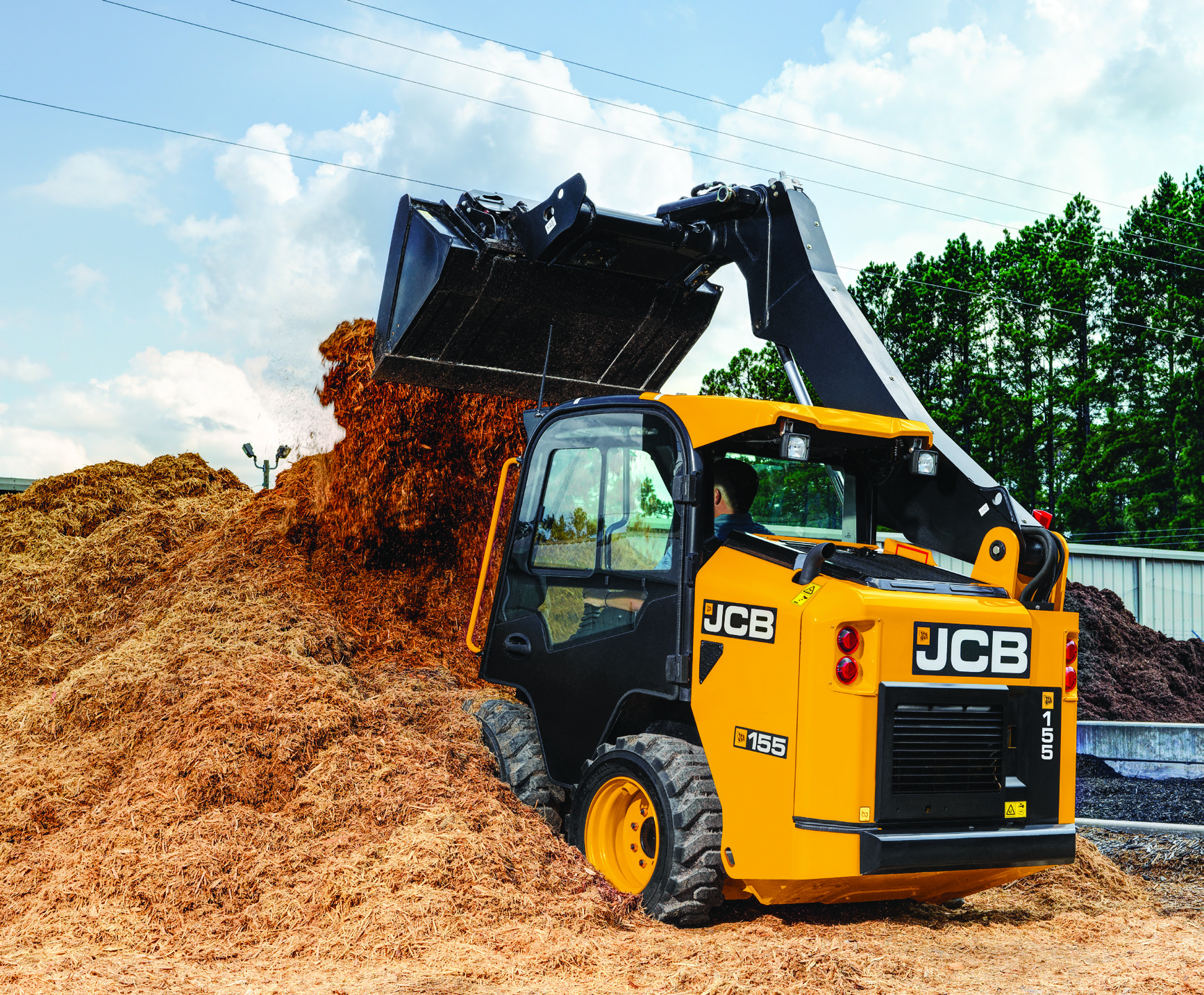 Мини-погрузчики с бортовым поворотом JCB — изображение 3