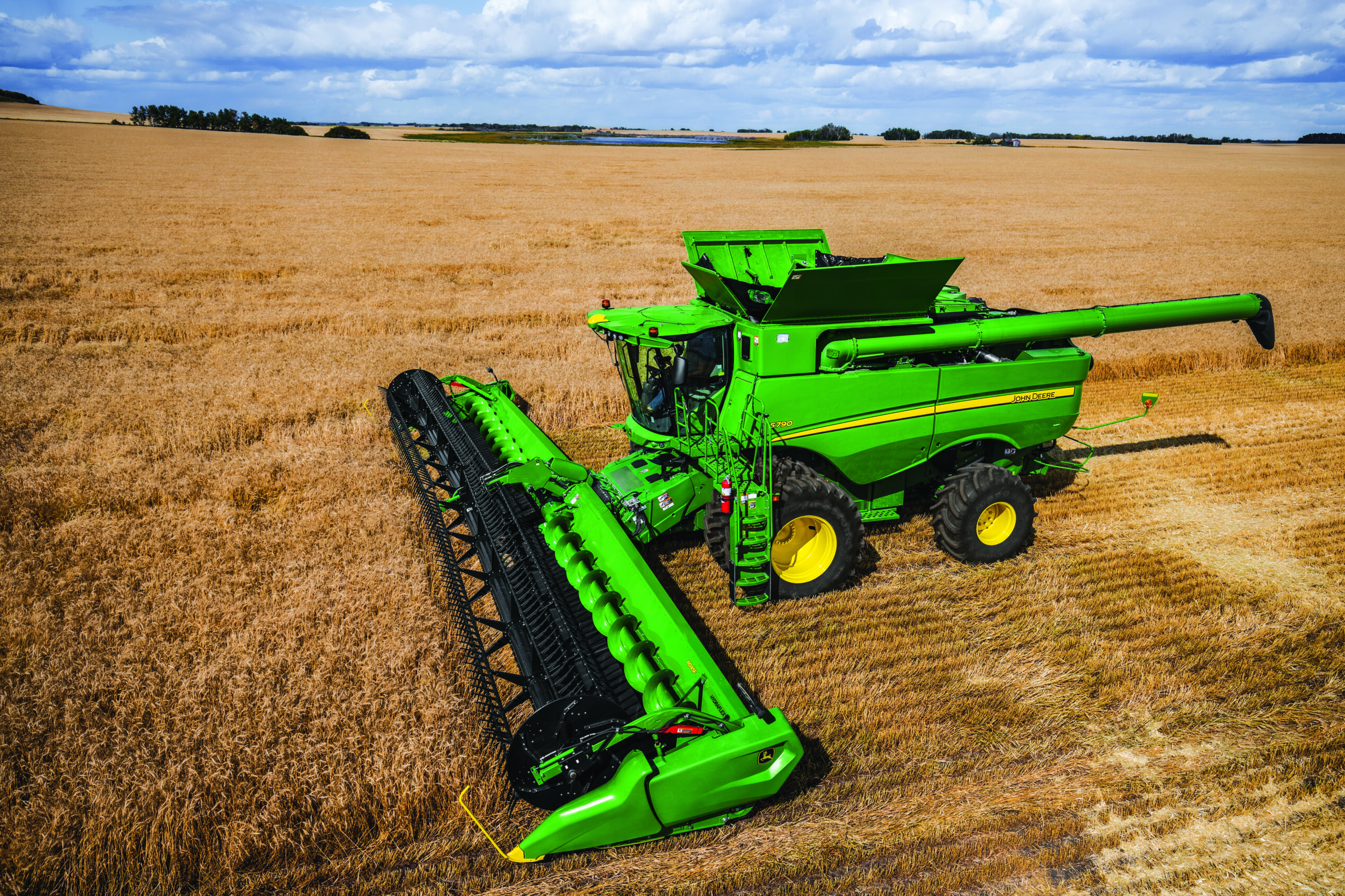 Зерновые комбайны John Deere серии S700