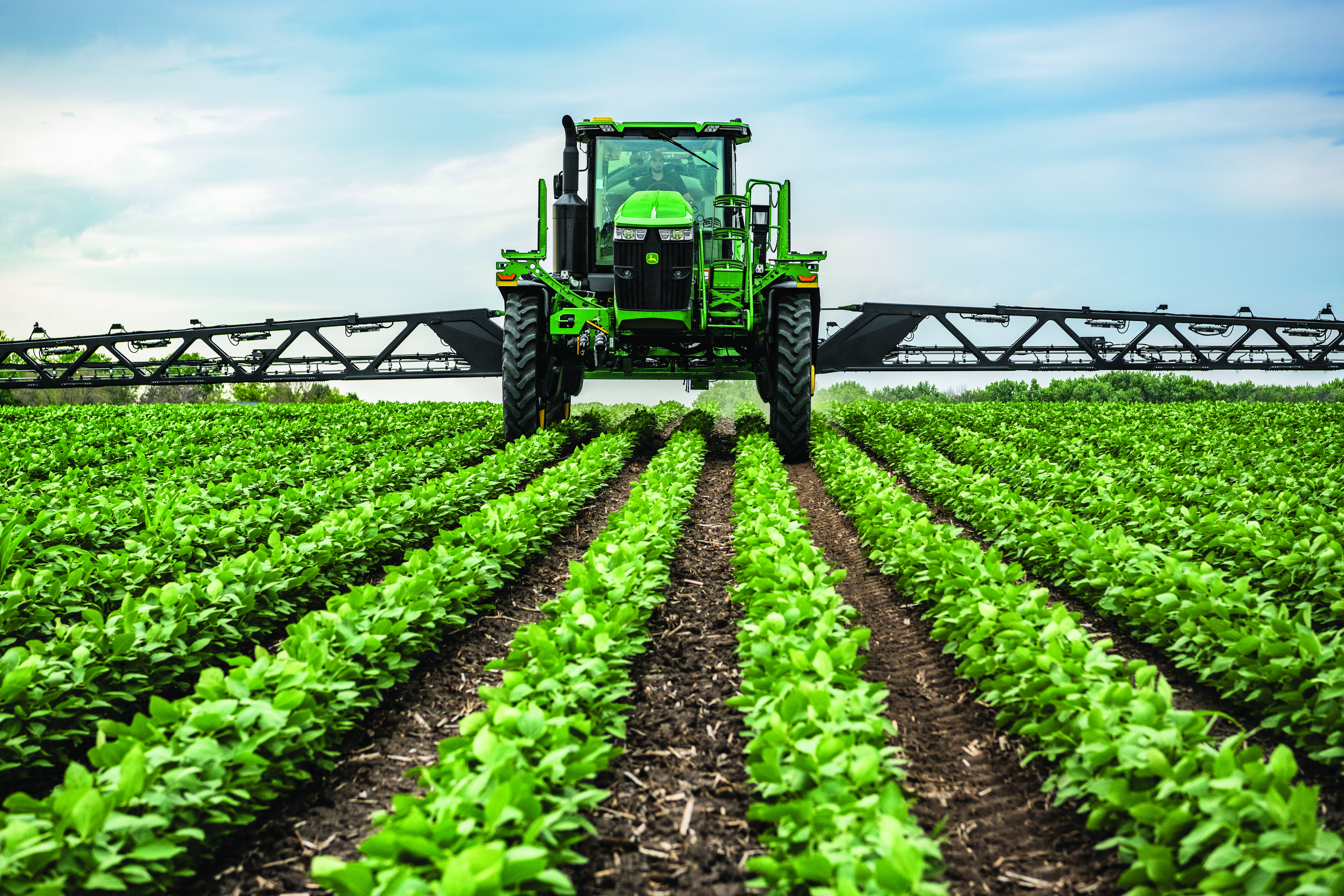 Самоходные опрыскиватели John Deere серии R4 — изображение 5