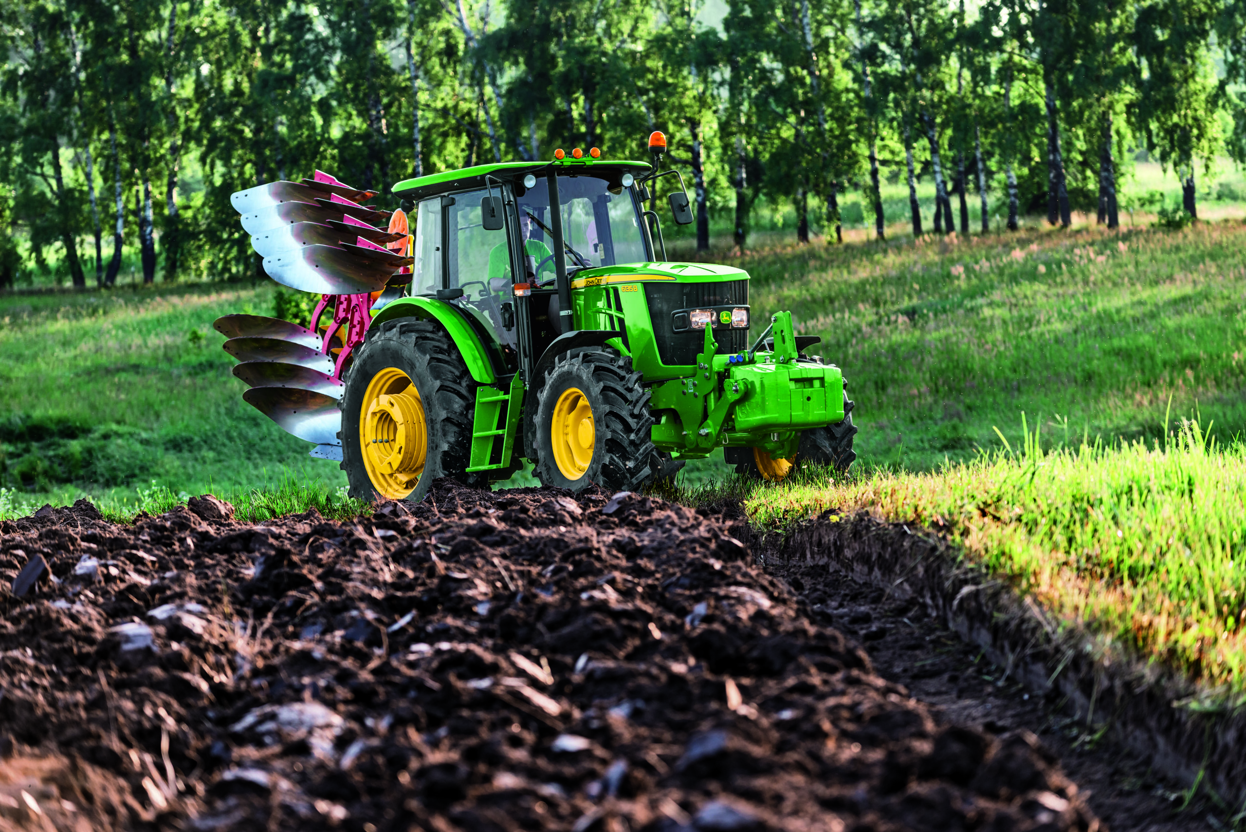 John Deere серии 6В